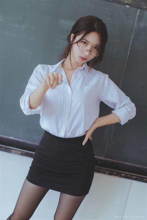 越前伦子